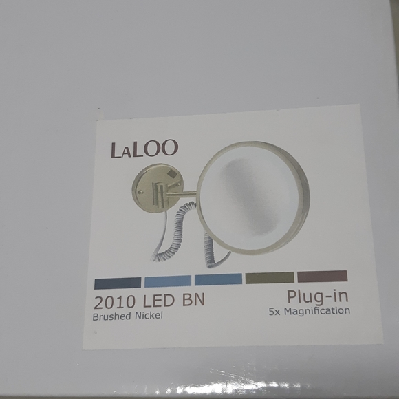 5x Magnification Mirror lighted Plug in Br Nick - Picture 5 of 5